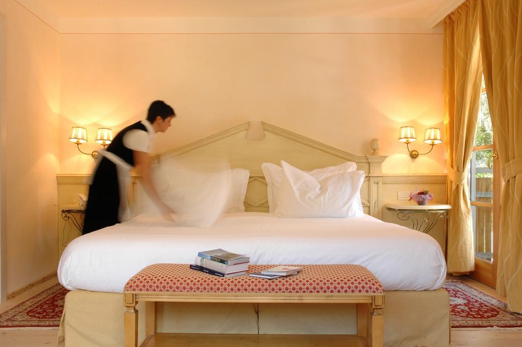Alpen Suite Hotel Мадона ди Кампильо Екстериор снимка